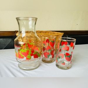 1980 Strawberry Shortcake Anchor Hocking Glass Pitcher 2 matching Juice Glasses